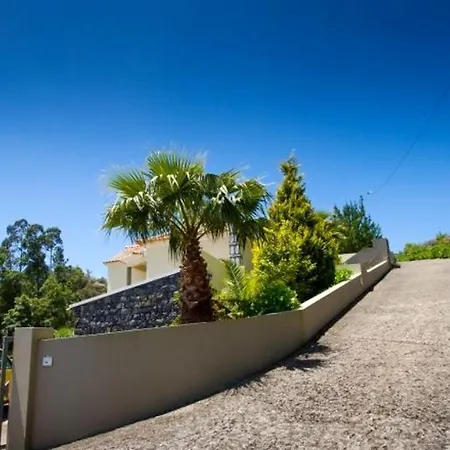 Holiday home House With 2 Bedrooms In With Wonderful Sea View Enclosed Garden And Wifi *