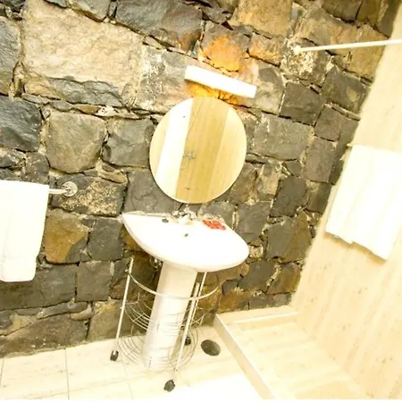 House With 2 Bedrooms In With Wonderful Sea View Enclosed Garden And Wifi