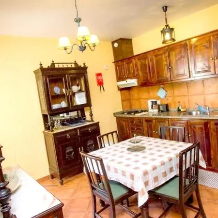House With 2 Bedrooms In With Wonderful Sea View Enclosed Garden And Wifi * Santo Antonio da Serra