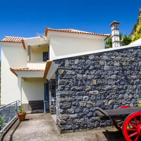 House With 2 Bedrooms In With Wonderful Sea View Enclosed Garden And Wifi Santo Antonio da Serra